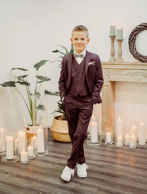 What Are the Latest Trends in Holy Communion Suits for Boys?