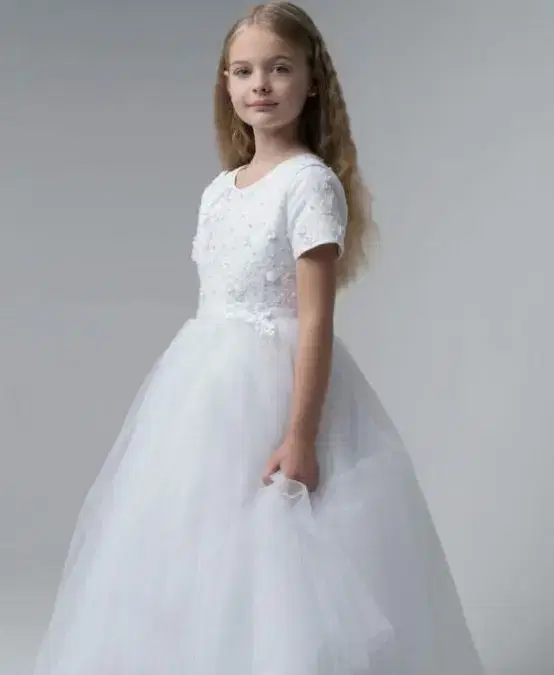 First Communion Shopping in Dublin: Where to Find the Best Dresses & Suits