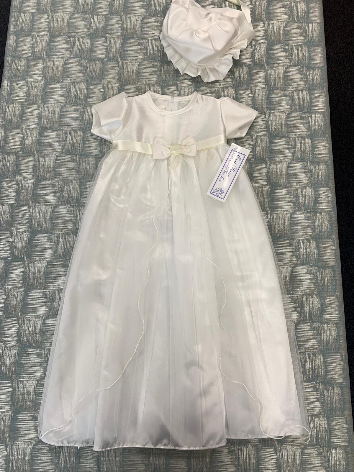 TARA LEE 2004 IVORY LONG GOWN