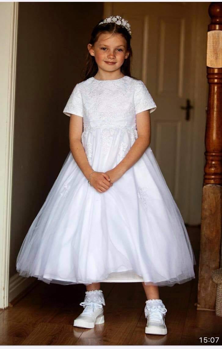 girl wearing white dress