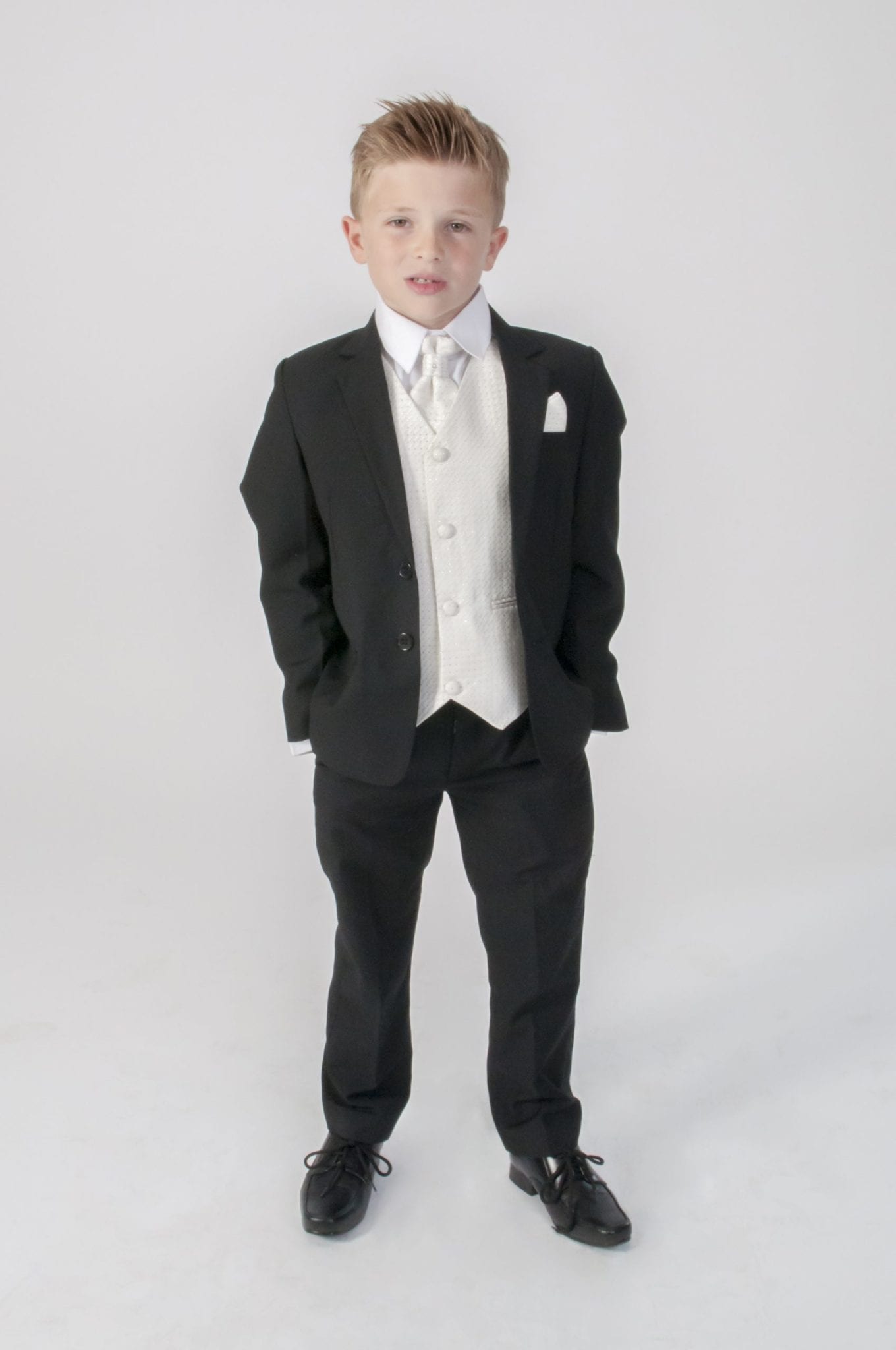 5 Piece Black Diamond Suit in Ivory